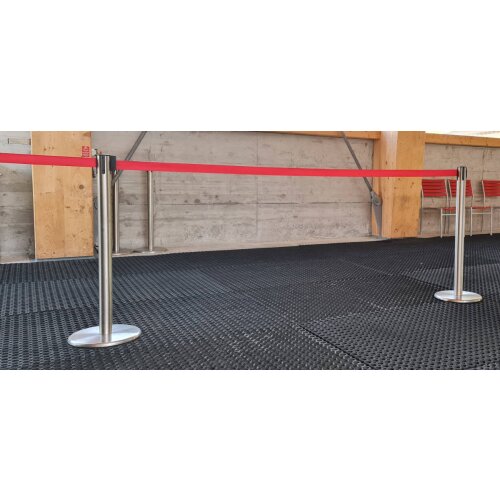 Personenleitsystem P-Line Future Gurt Farbe rot Pfosten Farbe anthrazit Pfosten Material Metall